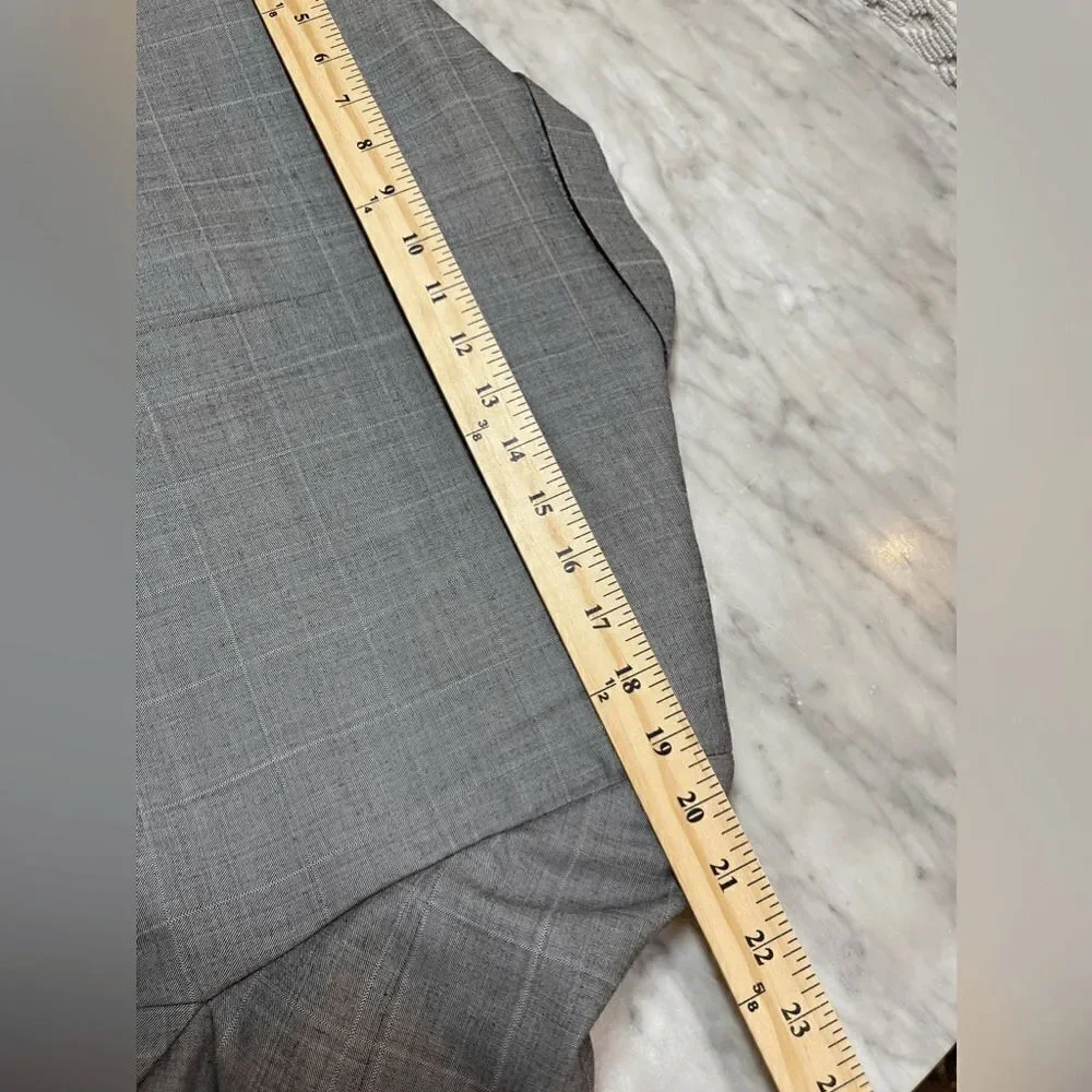 ERMENEGILDO ZEGNA wool gray window pane plaid suit jacket blazer size 54L 44L US